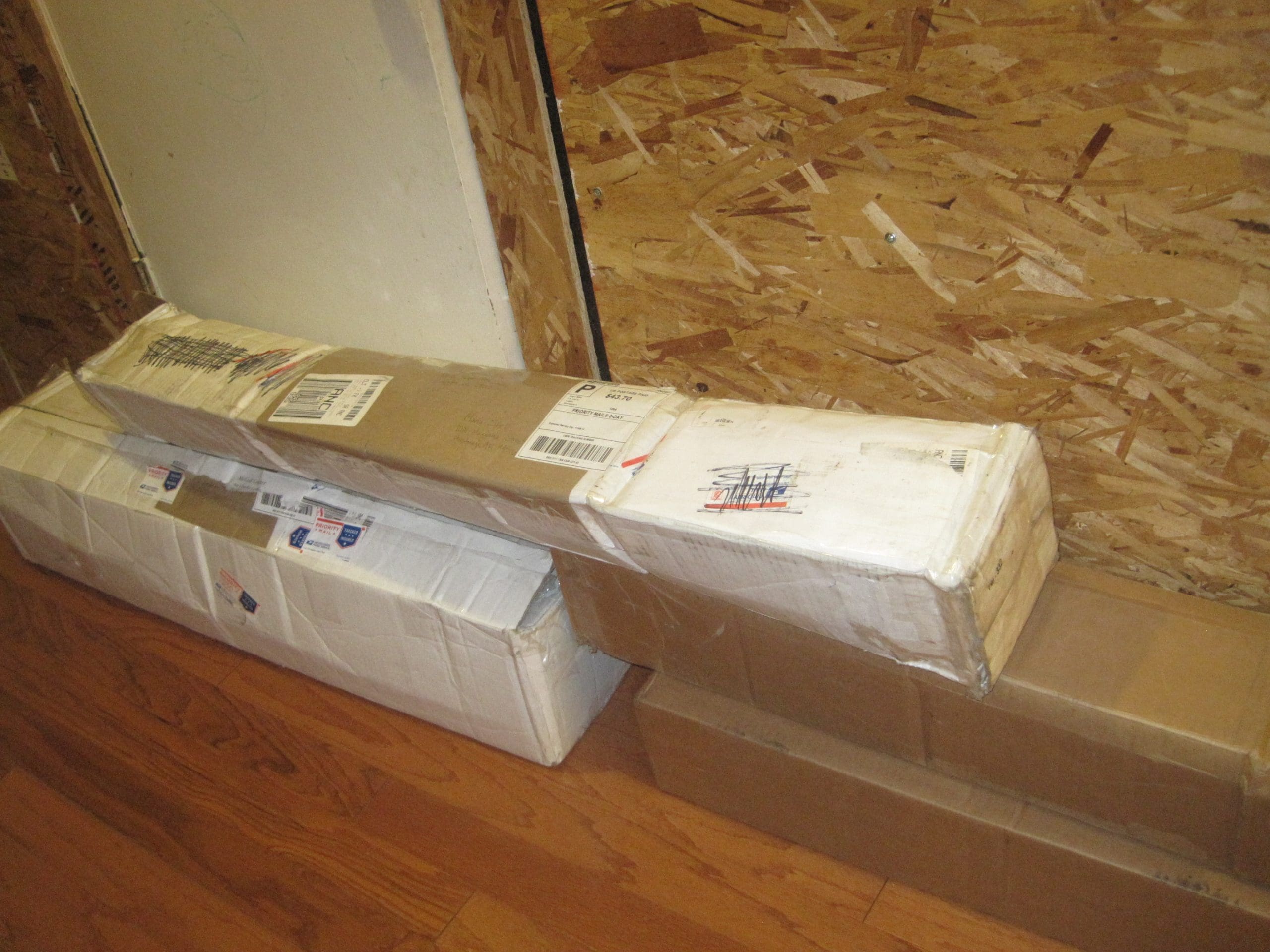 Maria Shell Completed Quilt Storage System