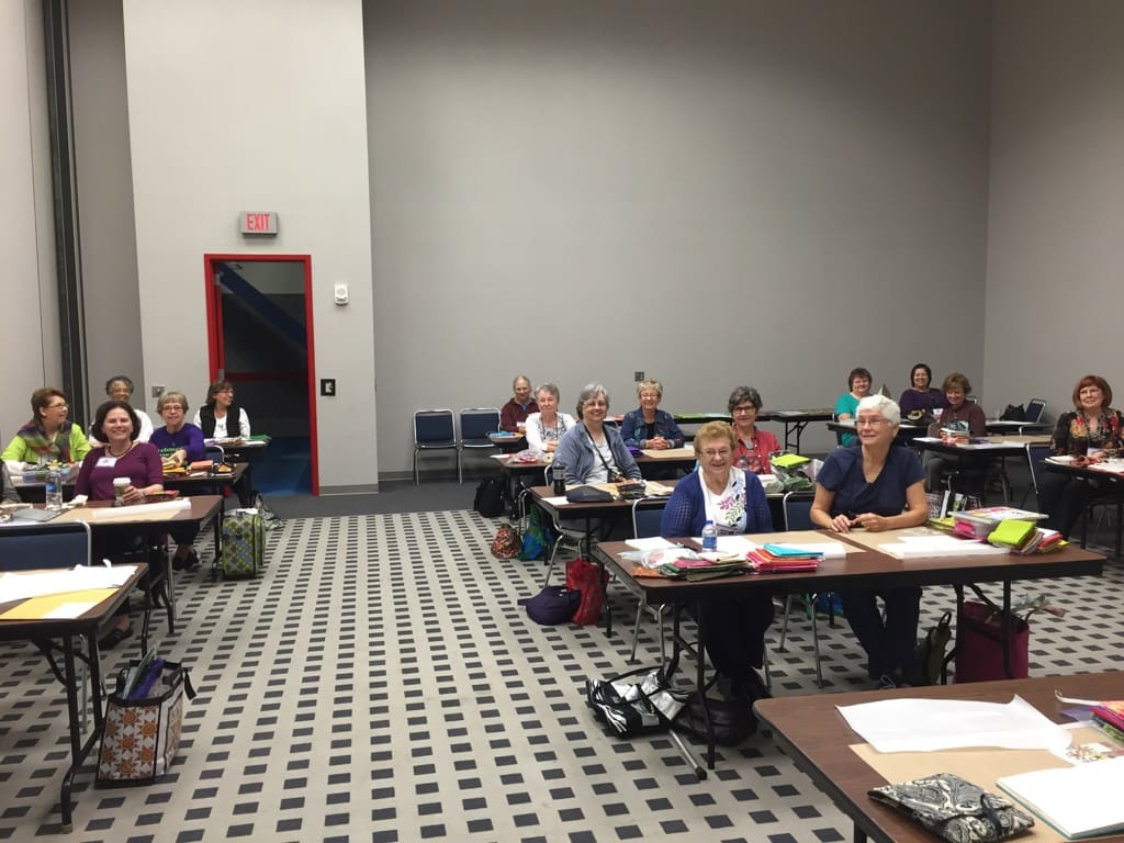 Maria Shell Modern Broderie Perse