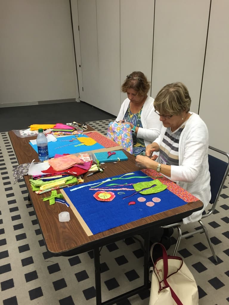 Maria Shell Modern Broderie Perse