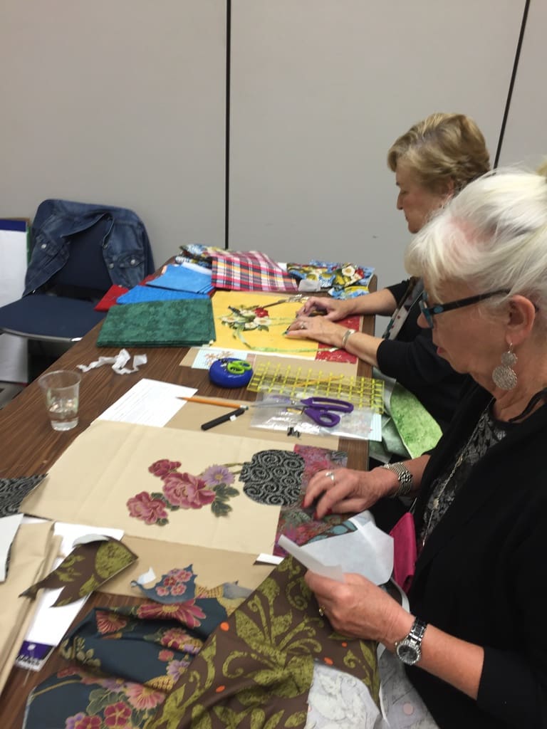 Maria Shell Modern Broderie Perse